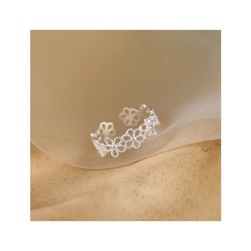 Bague ajustable en argent S925, design floral simple et chic