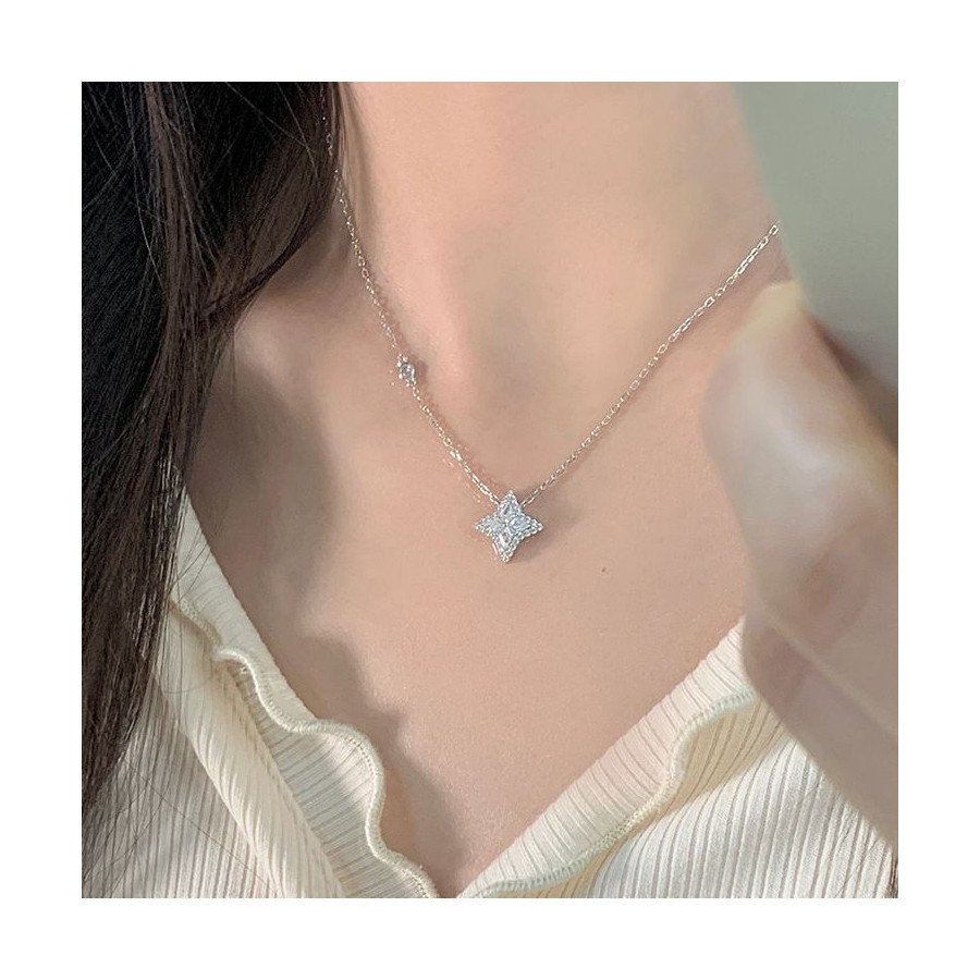 Collier femme en argent 925 avec étoile scintillante