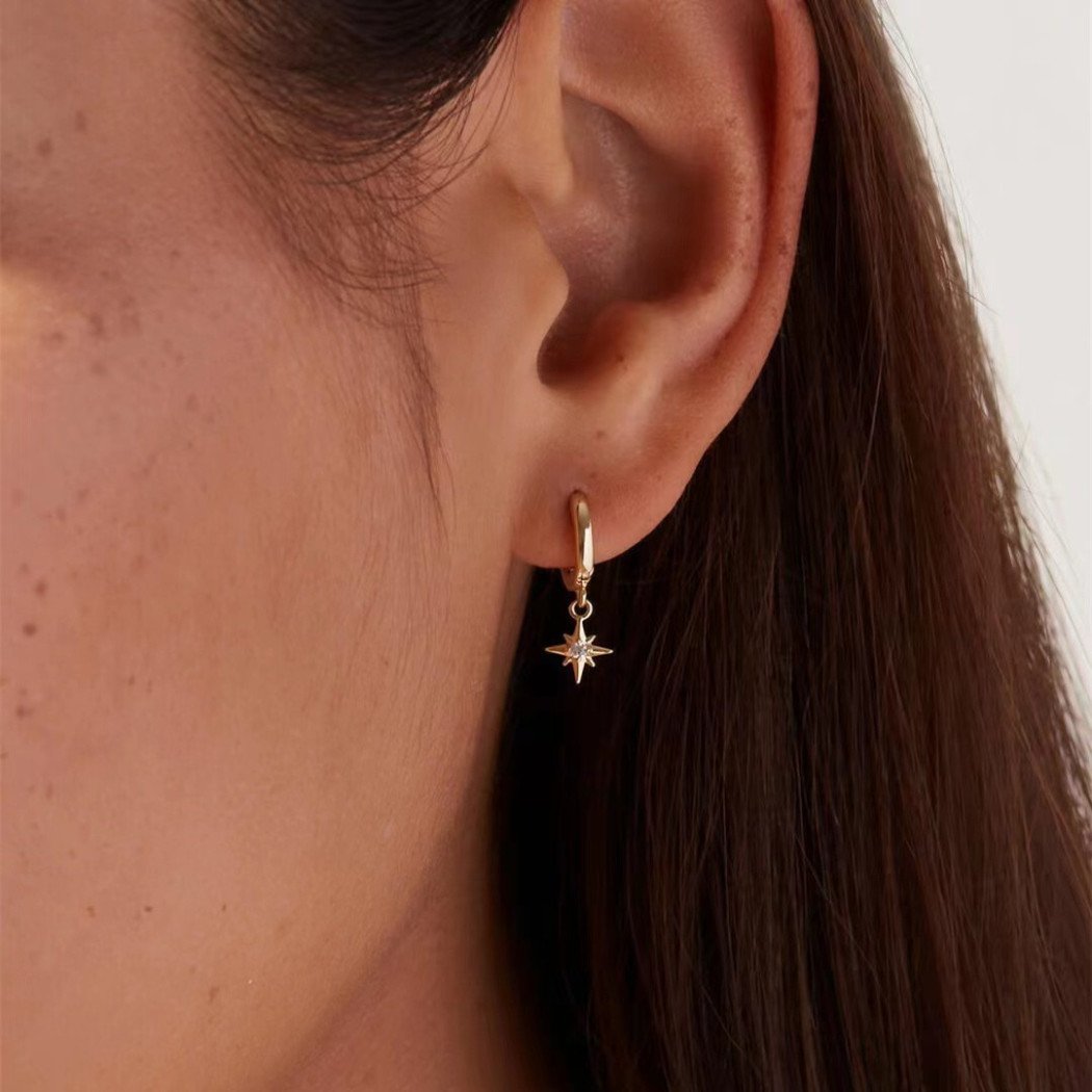 Boucles d'Oreilles Pendentif Fleur de Soleil - Acier Inoxydable Plaqué Or 18K